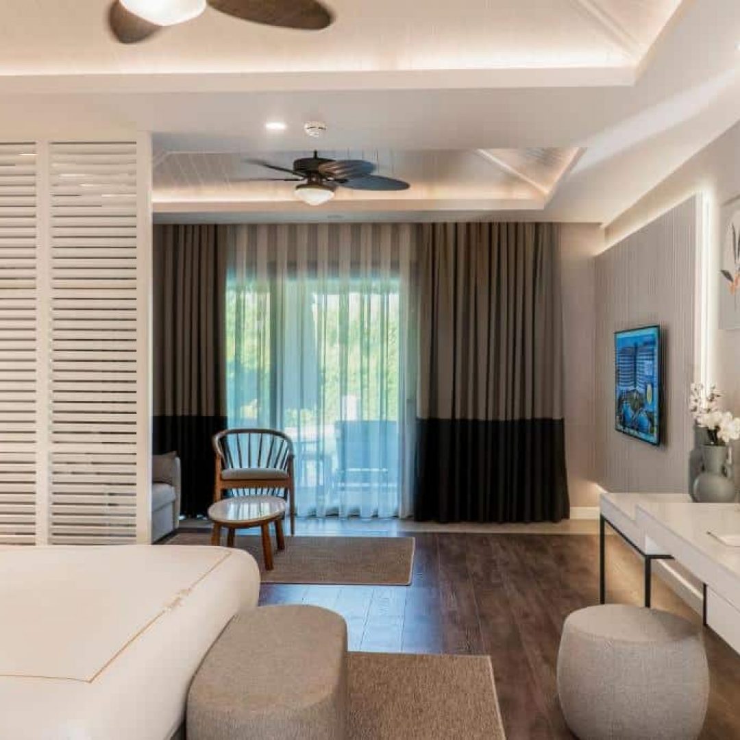 Royal Wings Hotel 58