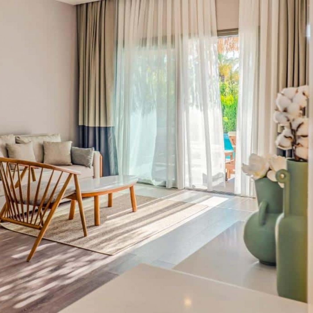 Royal Wings Hotel 63