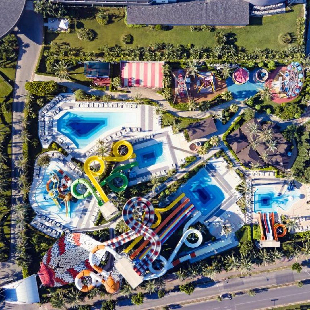 Royal Wings Hotel 72