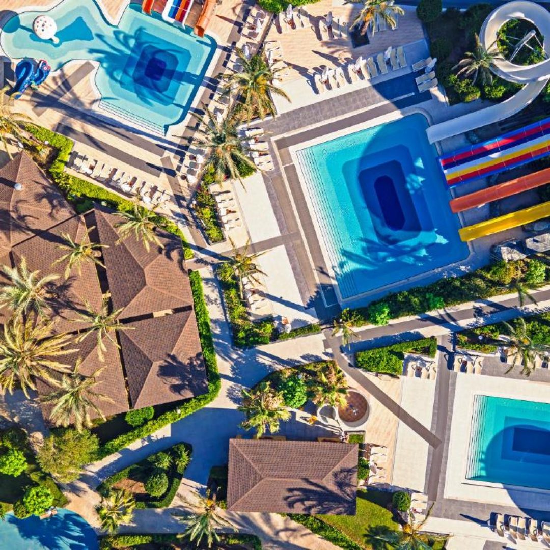 Royal Wings Hotel 73