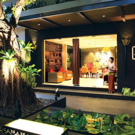Shangri-La Bangkok +  Banyan Tree Krabi + Anantara Mai Khao Phuket Villas 44