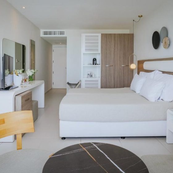 Tasia Maris Sands 30