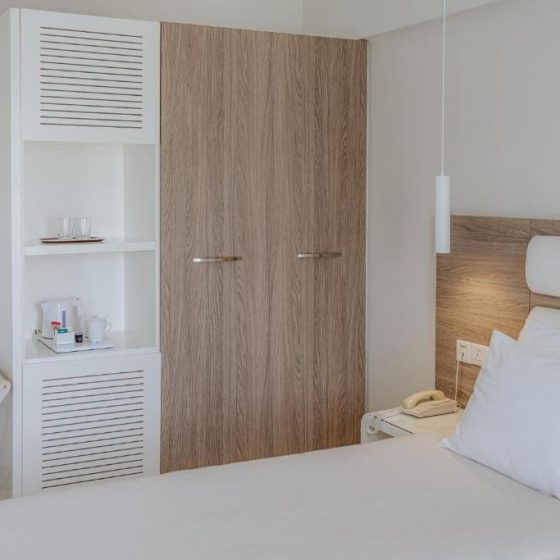 Tasia Maris Sands 36