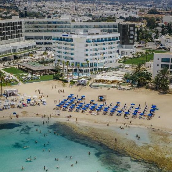 Tasia Maris Sands 8