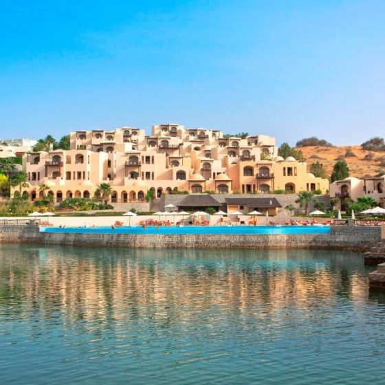 The Cove Rotana Resort 9