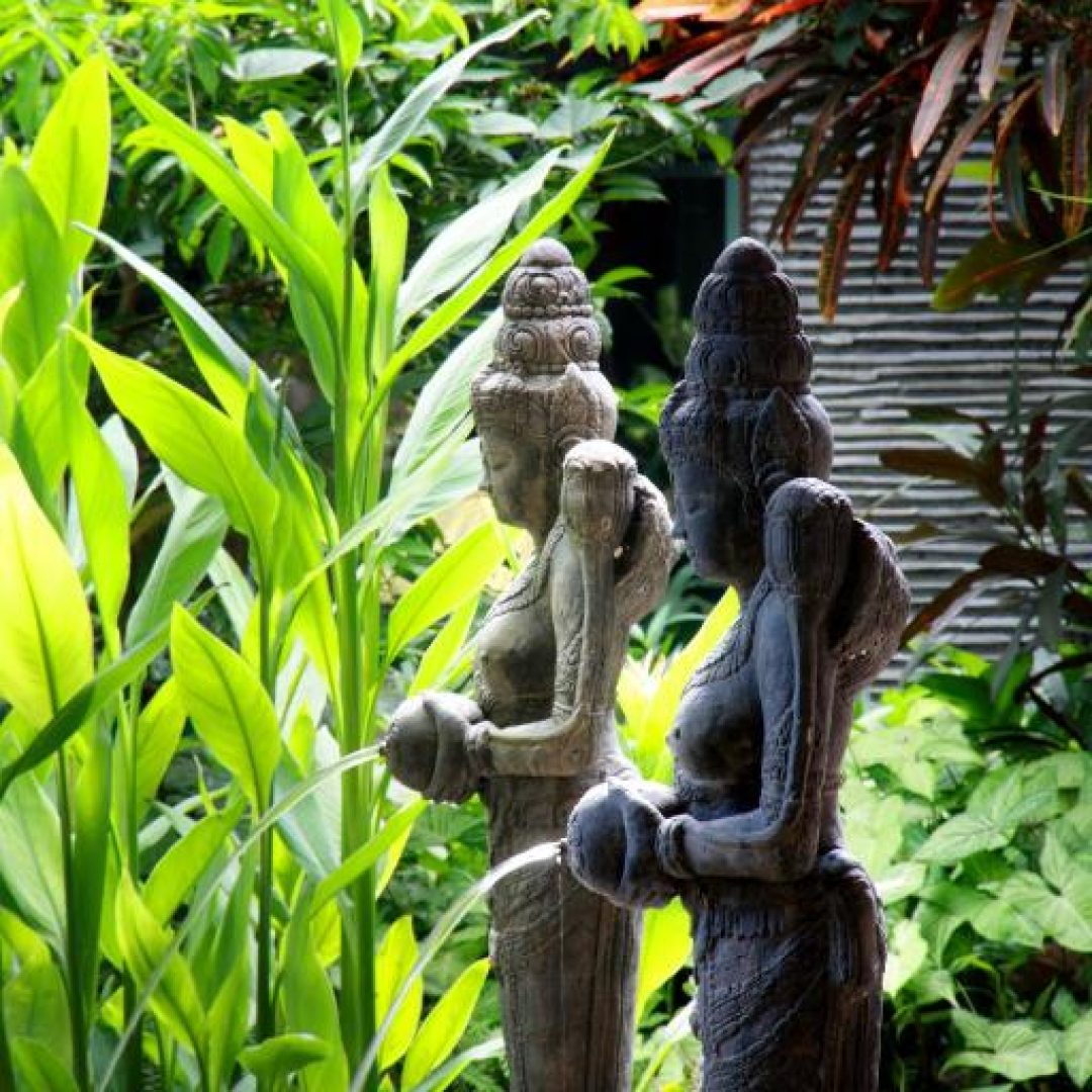 The Sankara Suites and Villas 10