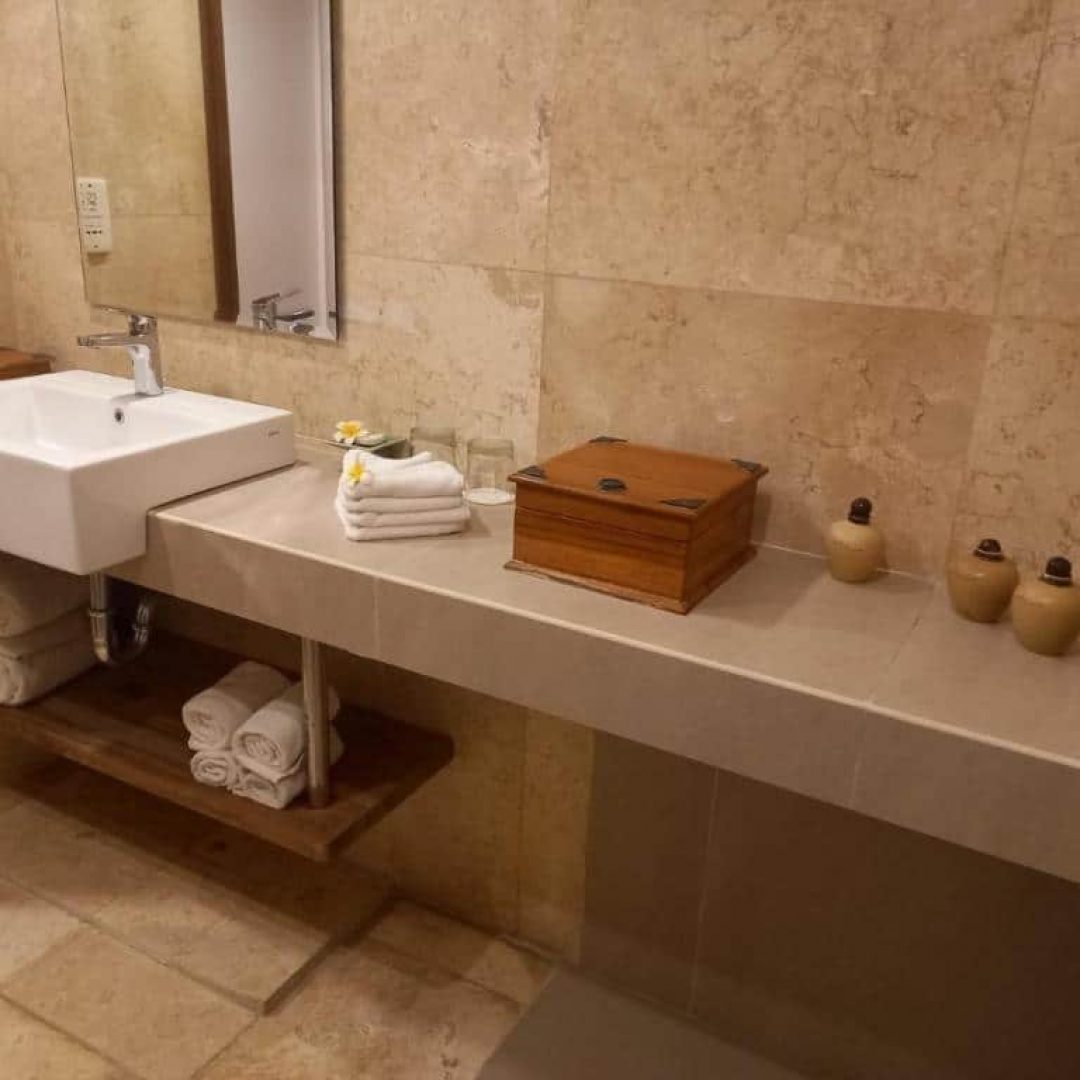 The Sankara Suites and Villas 25