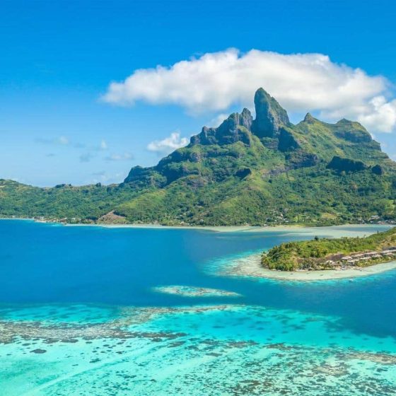 The St. Regis Bora Bora Resort 4