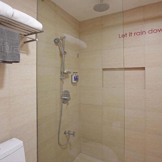 The Tides Hotel Boracay 40