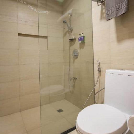 The Tides Hotel Boracay 9