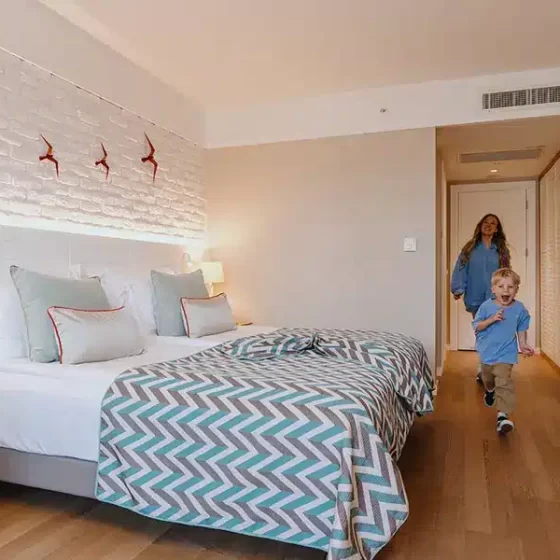 akra-kemer-aile-suiti-kara-manzarali-galery-3
