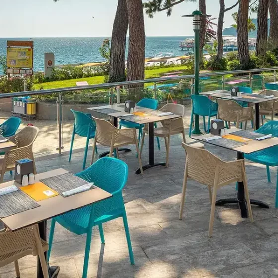 akra-kemer-kumsal-snack-restoran-1