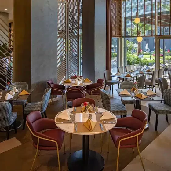 akra-kemer-palmiye-restaurant-1