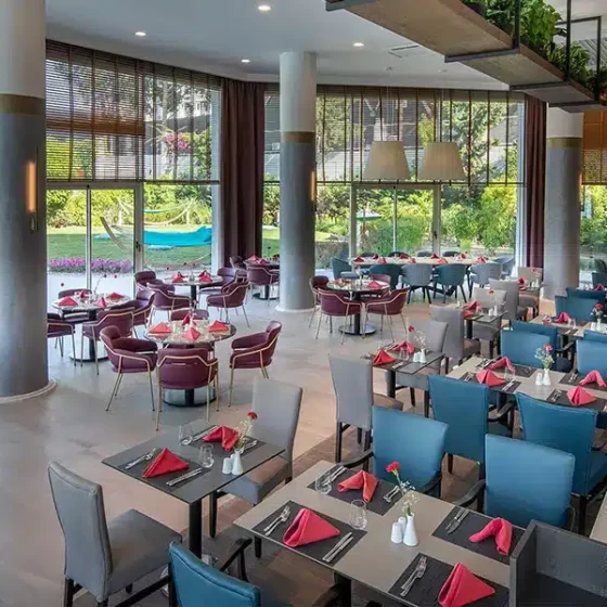 akra-kemer-palmiye-restaurant-2