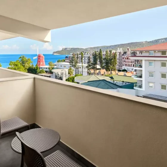akra-oteller-kemer-suit-penthouse-galeri-desktop3
