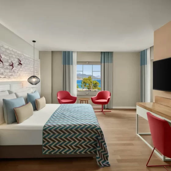 akra-oteller-kemer-suitler-jakuzili-desktop