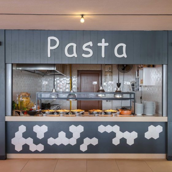foodcourtareapasta_1