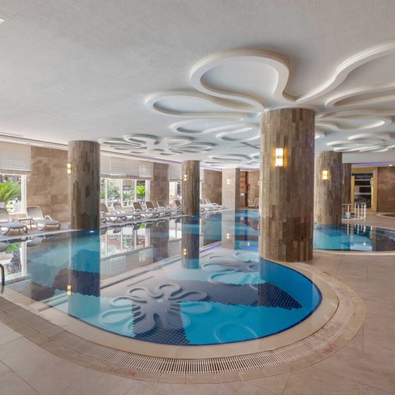 heatedindoorpool2_1